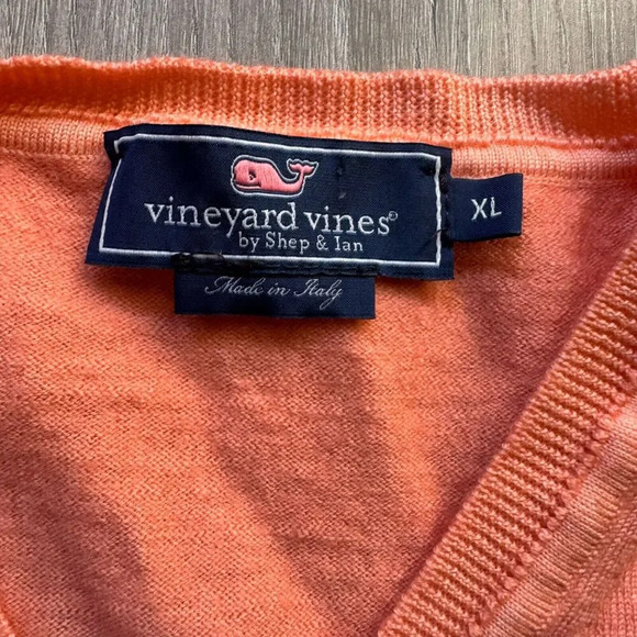 Vineyard Vines Men’s XL Extra Fine Merino V-Neck Sweater Orange - Picture 2 of 10